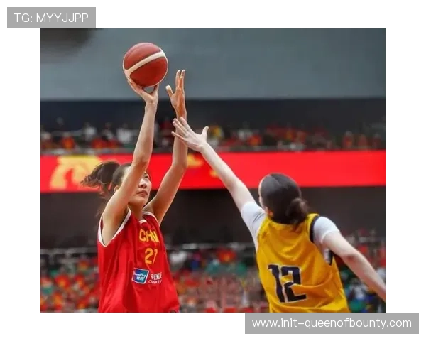 河南女篮第三节保持领先，斯塔福德补篮建功